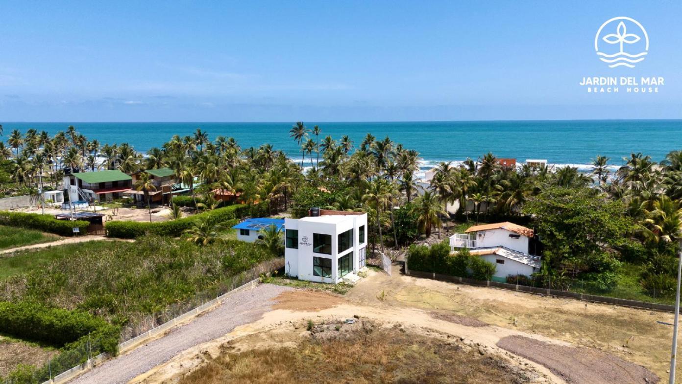 Jardin Del Mar A Solo Pasos De La Playa San Bernardo del Viento